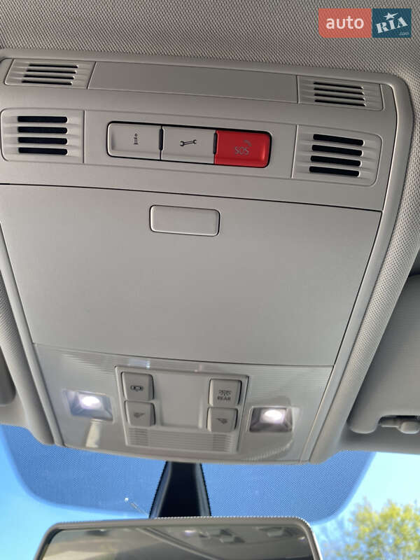 Хэтчбек Volkswagen e-Golf 2016 в Тернополе фото 21 Хэтчбек Volkswagen e-Golf 2016 в Тернополе