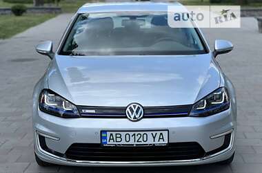 Volkswagen e-Golf 2015