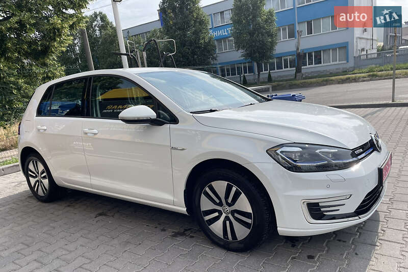 Хетчбек Volkswagen e-Golf 2020 в Дніпрі