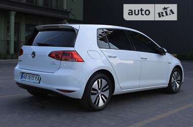 Хэтчбек Volkswagen e-Golf 2015 в Виннице