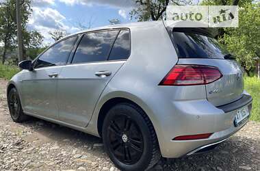 Хетчбек Volkswagen e-Golf 2017 в Калуші
