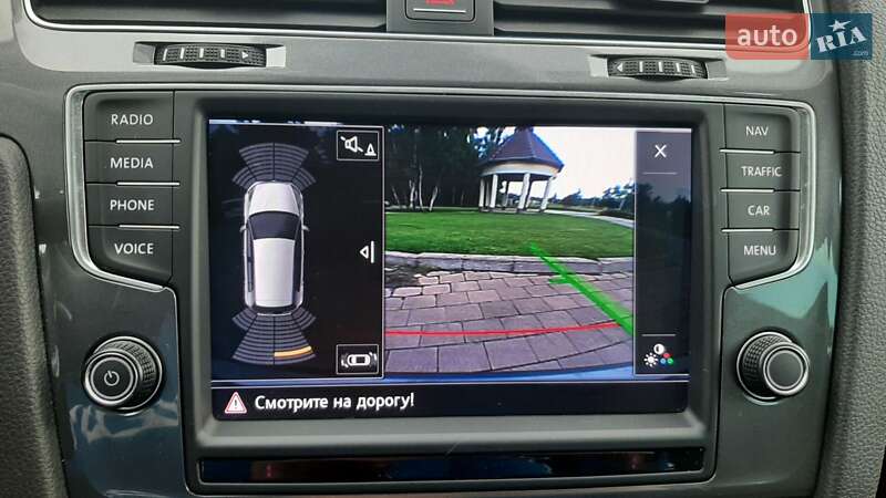 Хэтчбек Volkswagen e-Golf 2015 в Киеве