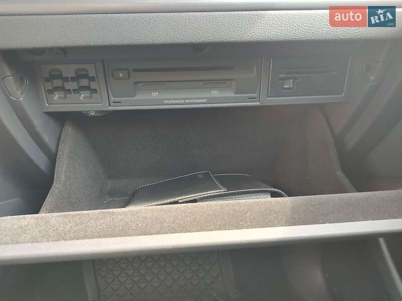 Хетчбек Volkswagen e-Golf 2020 в Черкасах