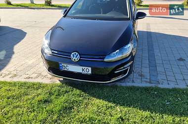 Volkswagen e-Golf 2017