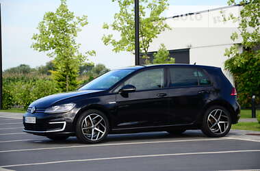 Хетчбек Volkswagen e-Golf 2018 в 