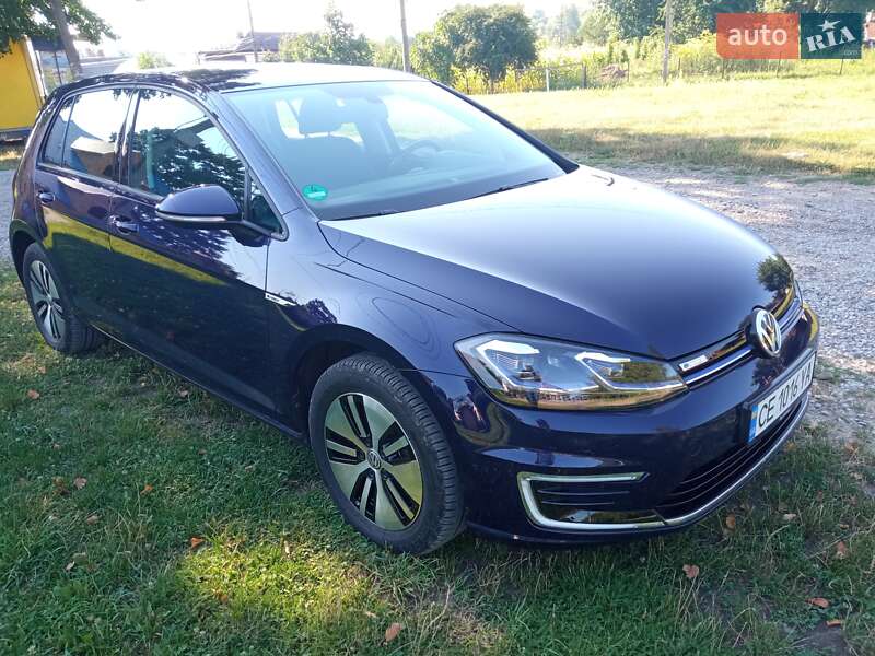 Хетчбек Volkswagen e-Golf 2020 в Чернівцях