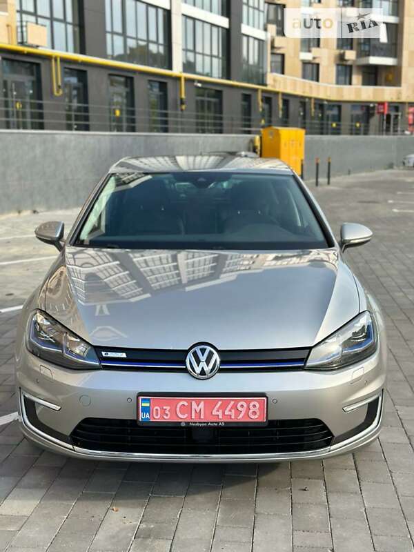 Volkswagen e-Golf 2017