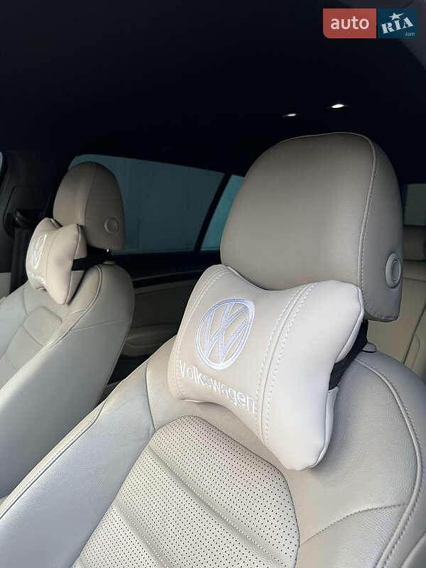 Хетчбек Volkswagen e-Golf 2017 в Бердичеві