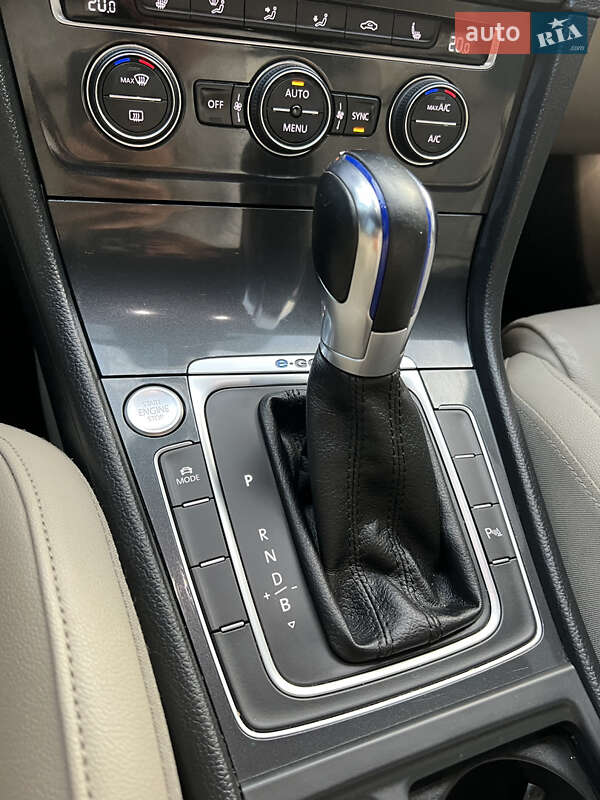 Хетчбек Volkswagen e-Golf 2017 в Бердичеві