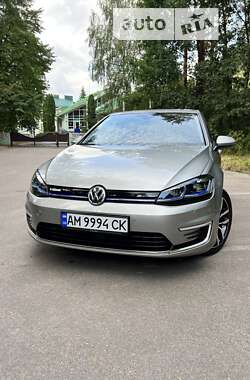 Хетчбек Volkswagen e-Golf 2020 в Житомирі