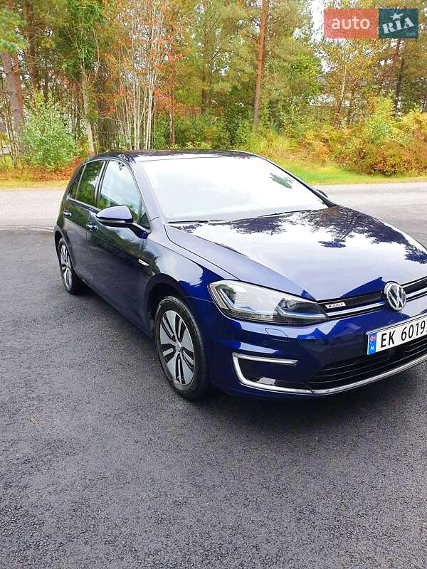 Хетчбек Volkswagen e-Golf 2017 в Одесі