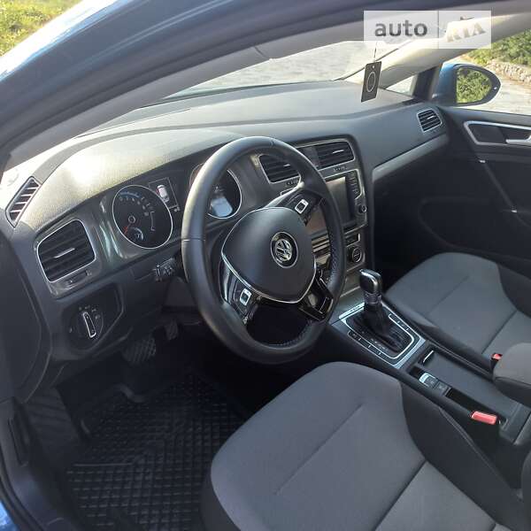 Хетчбек Volkswagen e-Golf 2015 в Старокостянтинові фото 28 Хетчбек Volkswagen e-Golf 2015 в Старокостянтинові