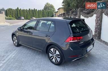 Хэтчбек Volkswagen e-Golf 2019 в 