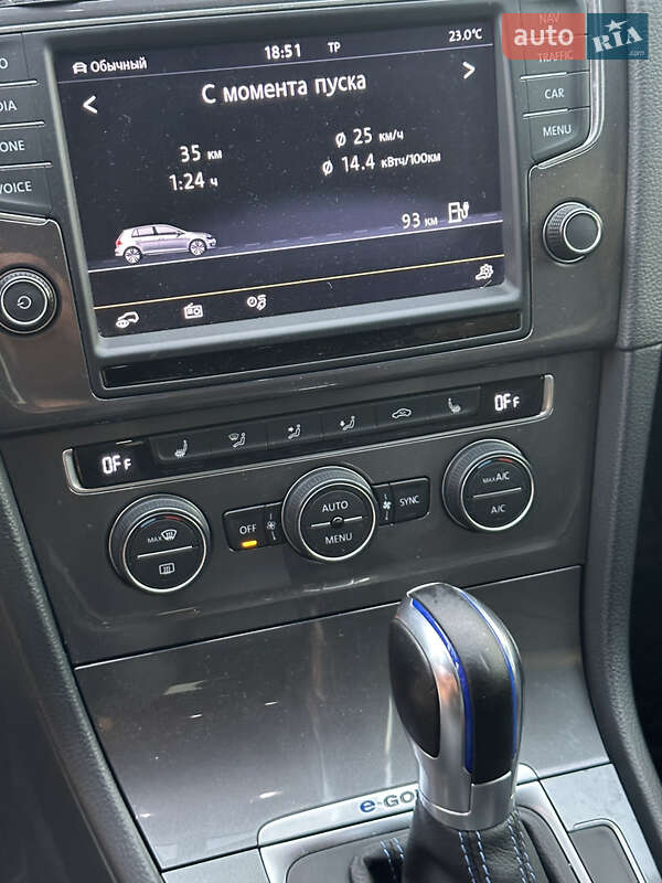 Хетчбек Volkswagen e-Golf 2014 в Луцьку