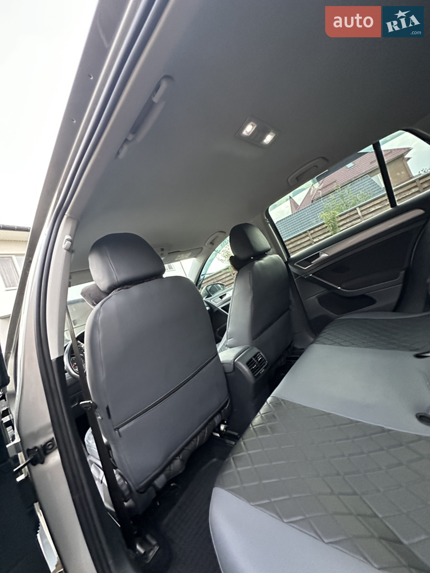 2014 Volkswagen Golf - мініатюра 27