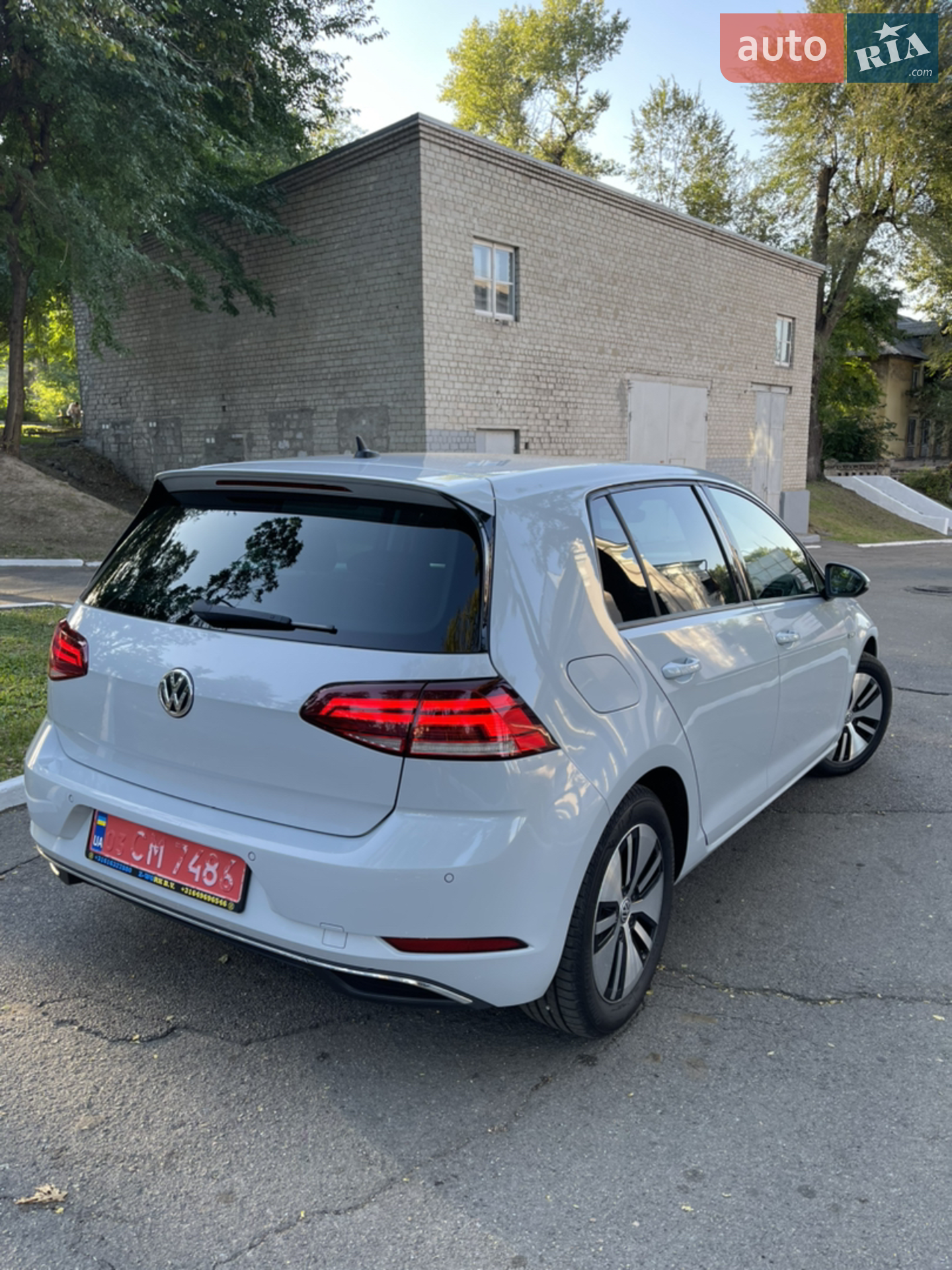 2017 Volkswagen Golf - мініатюра 2