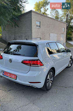 Хэтчбек Volkswagen e-Golf 2017 в Каменском