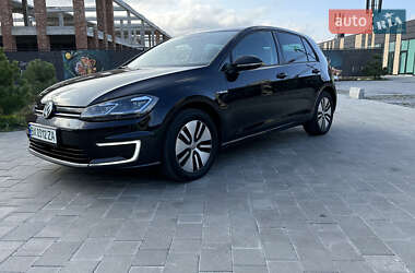 Volkswagen e-Golf 2017