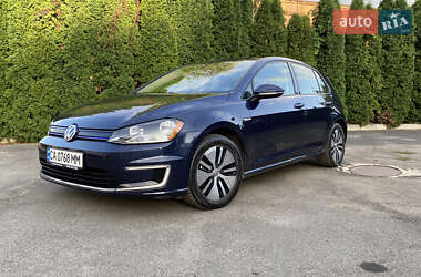 Volkswagen e-Golf 2016