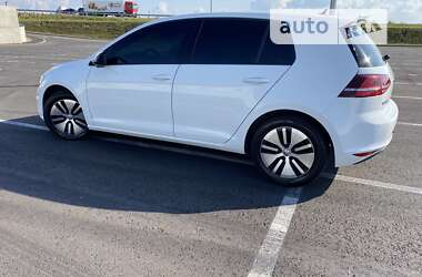 Хетчбек Volkswagen e-Golf 2016 в Львові