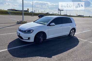 Хетчбек Volkswagen e-Golf 2016 в Львові