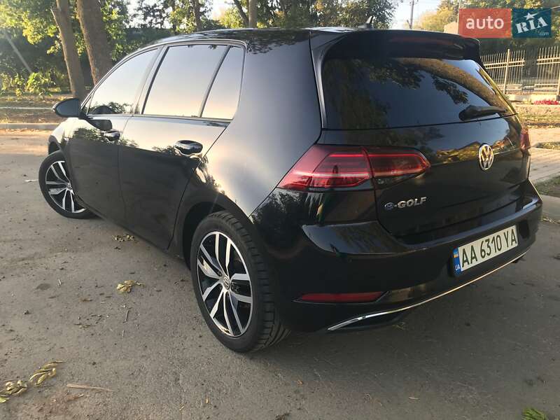 Хэтчбек Volkswagen e-Golf 2019 в Голованевске фото 6 Хэтчбек Volkswagen e-Golf 2019 в Голованевске