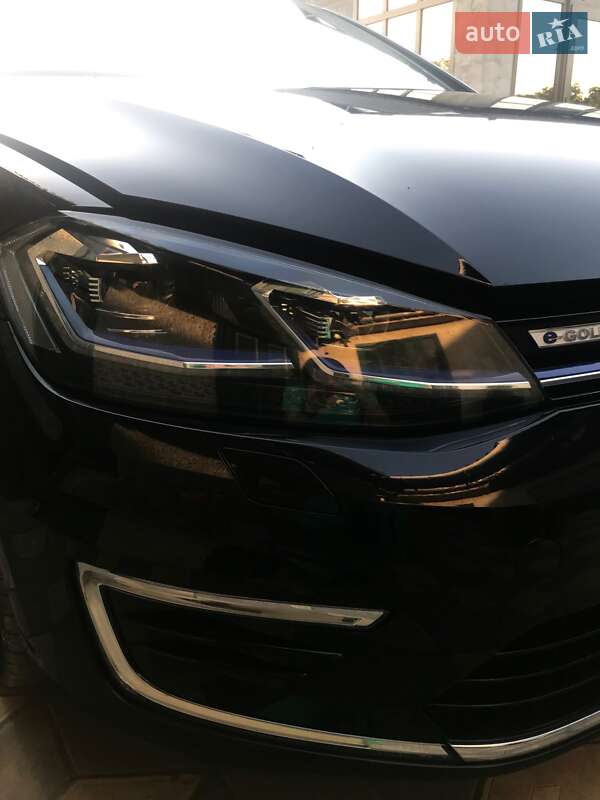 Хэтчбек Volkswagen e-Golf 2019 в Голованевске фото 20 Хэтчбек Volkswagen e-Golf 2019 в Голованевске