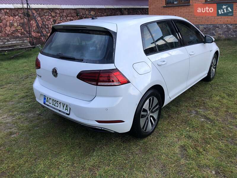 Хетчбек Volkswagen e-Golf 2019 в Камені-Каширському