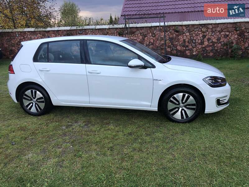 Хетчбек Volkswagen e-Golf 2019 в Камені-Каширському