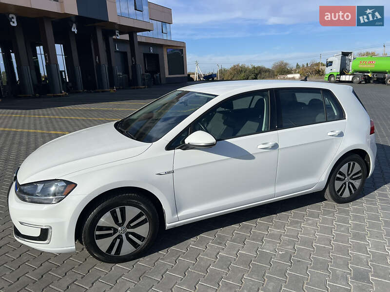 Хетчбек Volkswagen e-Golf 2017 в Одесі