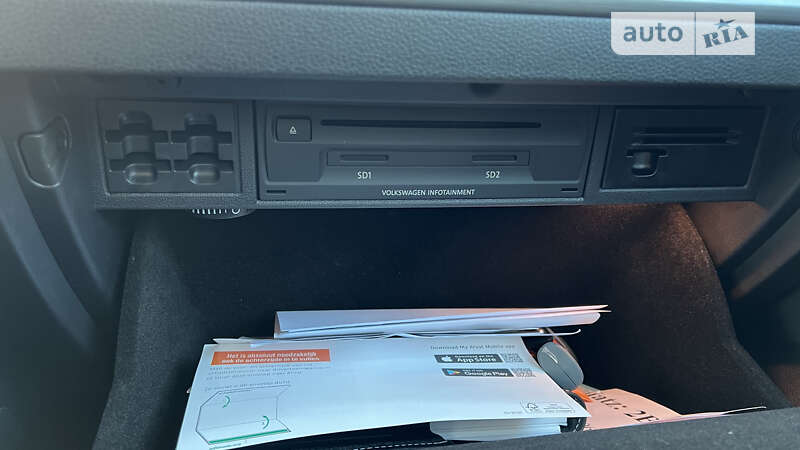 Хетчбек Volkswagen e-Golf 2018 в Києві