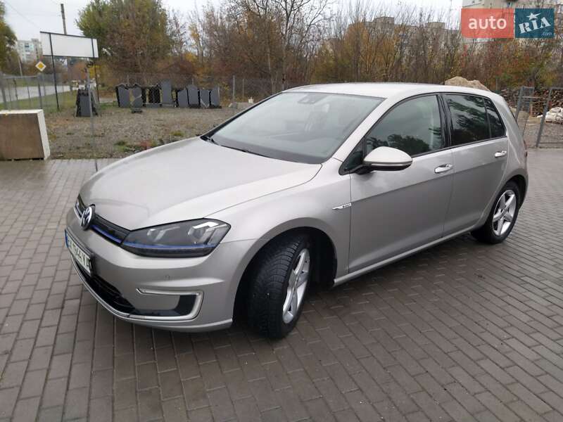 Хетчбек Volkswagen e-Golf 2014 в Кам'янець-Подільському