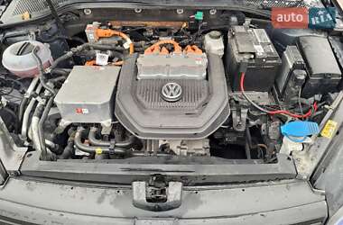 Хэтчбек Volkswagen e-Golf 2014 в Запорожье