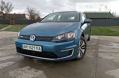 Хетчбек Volkswagen e-Golf 2014 в Житомирі