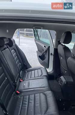 Хэтчбек Volkswagen e-Golf 2014 в 