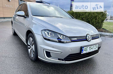 Volkswagen e-Golf 2014