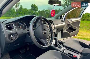 Хэтчбек Volkswagen e-Golf 2015 в Ивано-Франковске