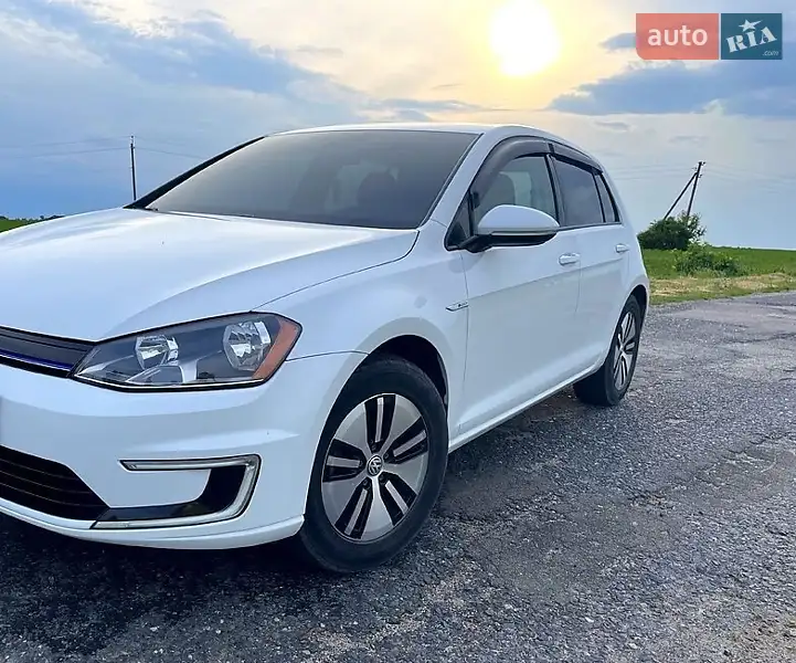 Volkswagen e-Golf