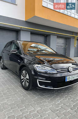 Хэтчбек Volkswagen e-Golf 2018 в Виннице