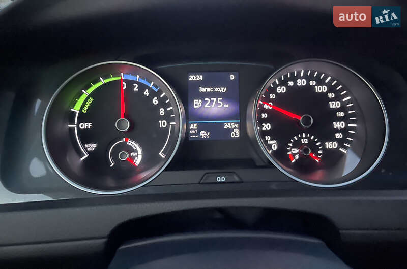 Хэтчбек Volkswagen e-Golf 2018 в Виннице