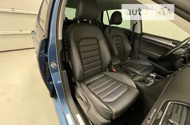Volkswagen e-Golf 2014