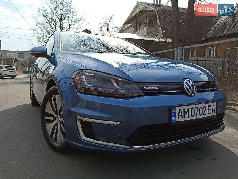 Volkswagen e-Golf 2015 Volkswagen e-Golf 2015