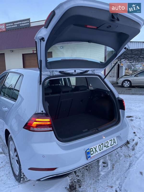 Хетчбек Volkswagen e-Golf 2018 в Хмельницькому