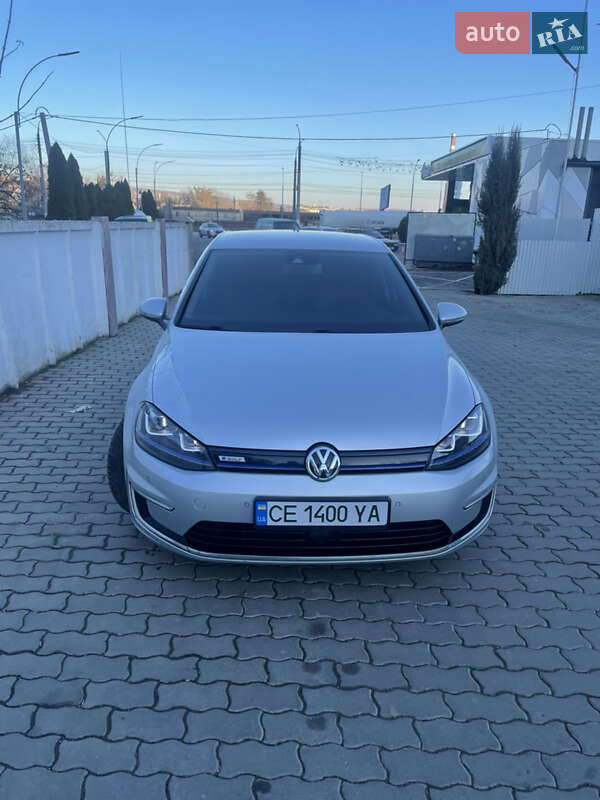 Хэтчбек Volkswagen e-Golf 2015 в Черновцах фото 3 Хэтчбек Volkswagen e-Golf 2015 в Черновцах