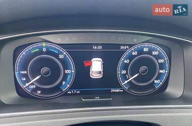 Хетчбек Volkswagen e-Golf 2019 в Ужгороді