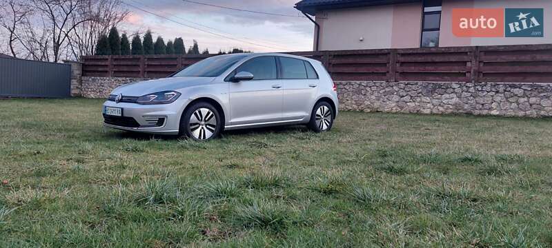 Хетчбек Volkswagen e-Golf 2020 в Тернополі