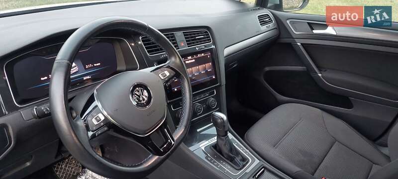 Хетчбек Volkswagen e-Golf 2020 в Тернополі