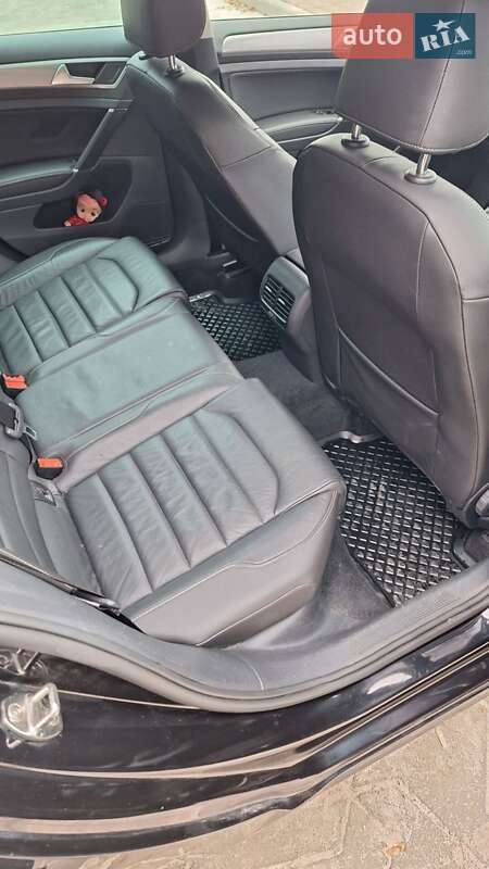 Хэтчбек Volkswagen e-Golf 2017 в Тернополе фото 15 Хэтчбек Volkswagen e-Golf 2017 в Тернополе