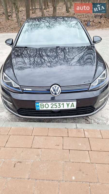 Хэтчбек Volkswagen e-Golf 2017 в Тернополе фото 20 Хэтчбек Volkswagen e-Golf 2017 в Тернополе