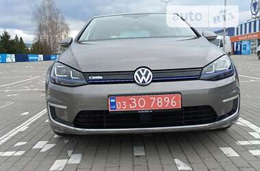 Хетчбек Volkswagen e-Golf 2015 в Ковелі